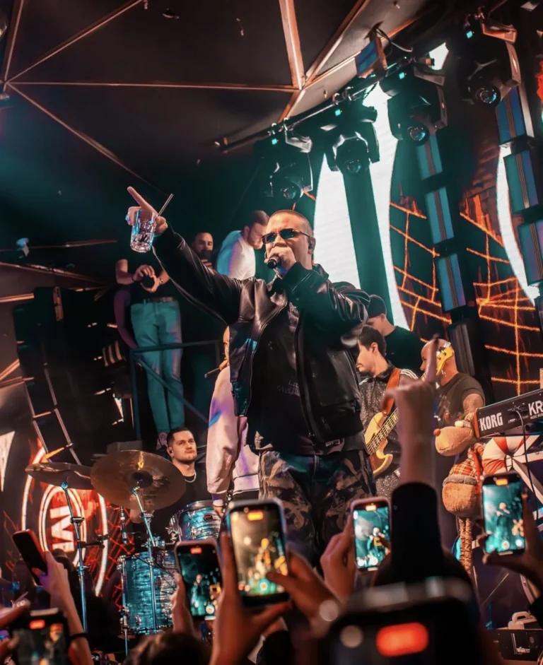 Live performances at Freestyler Belgrade