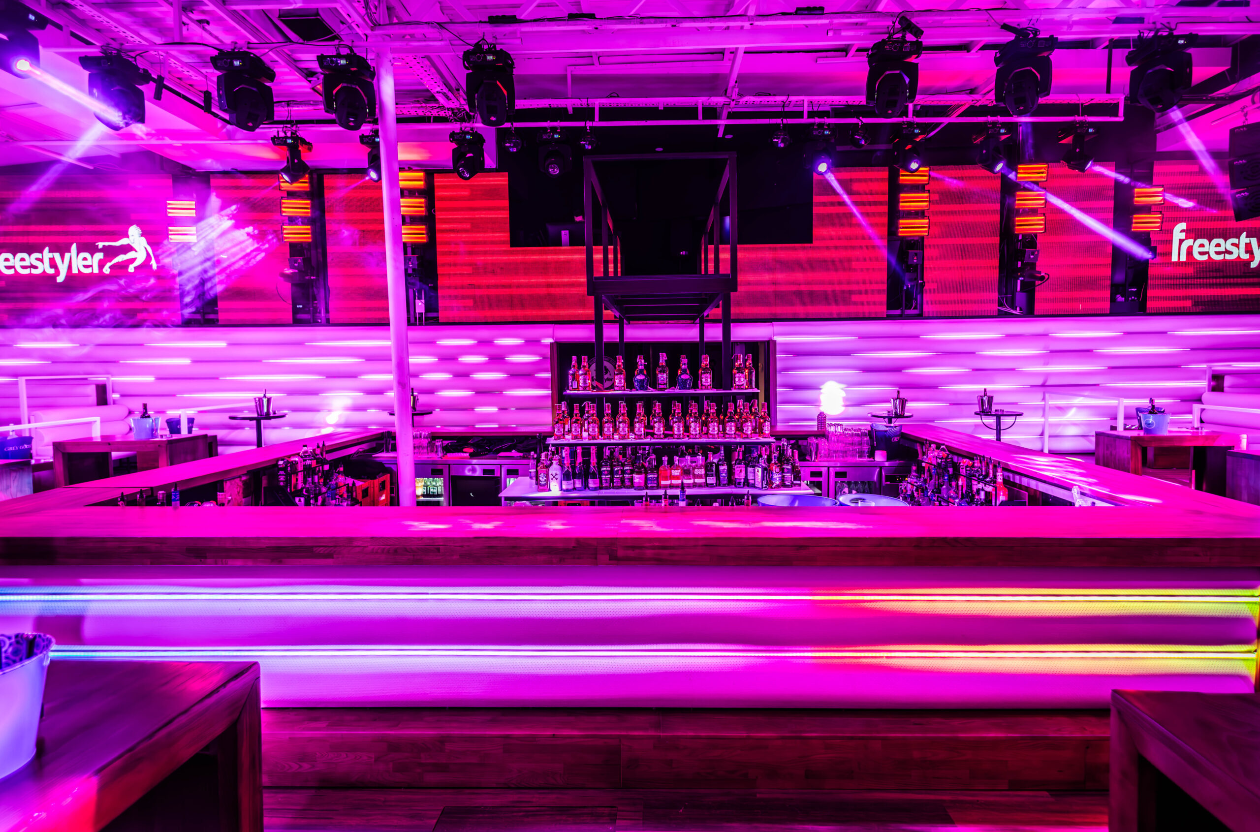 Freestyler bar walk-in seating on the Danube splav in Belgrade